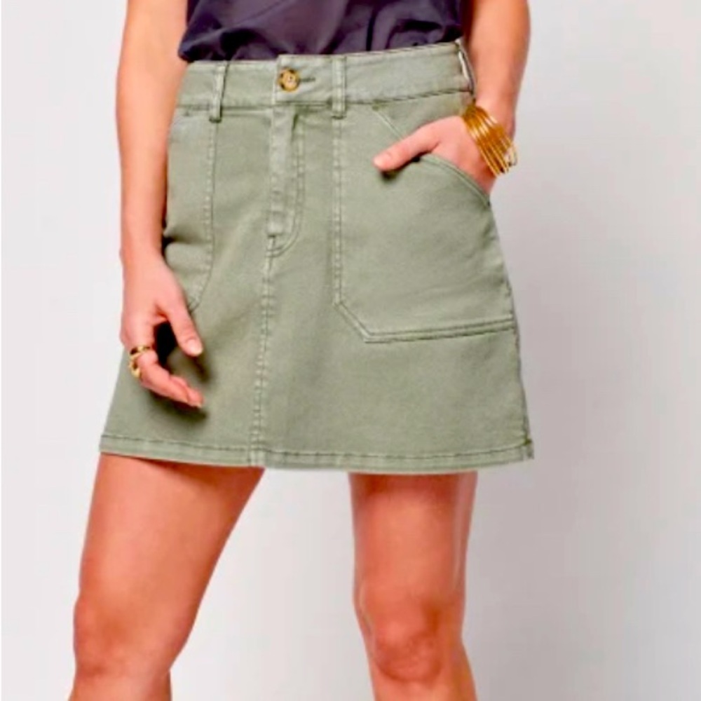 Faherty utility Skirt only worn twice color fatigue